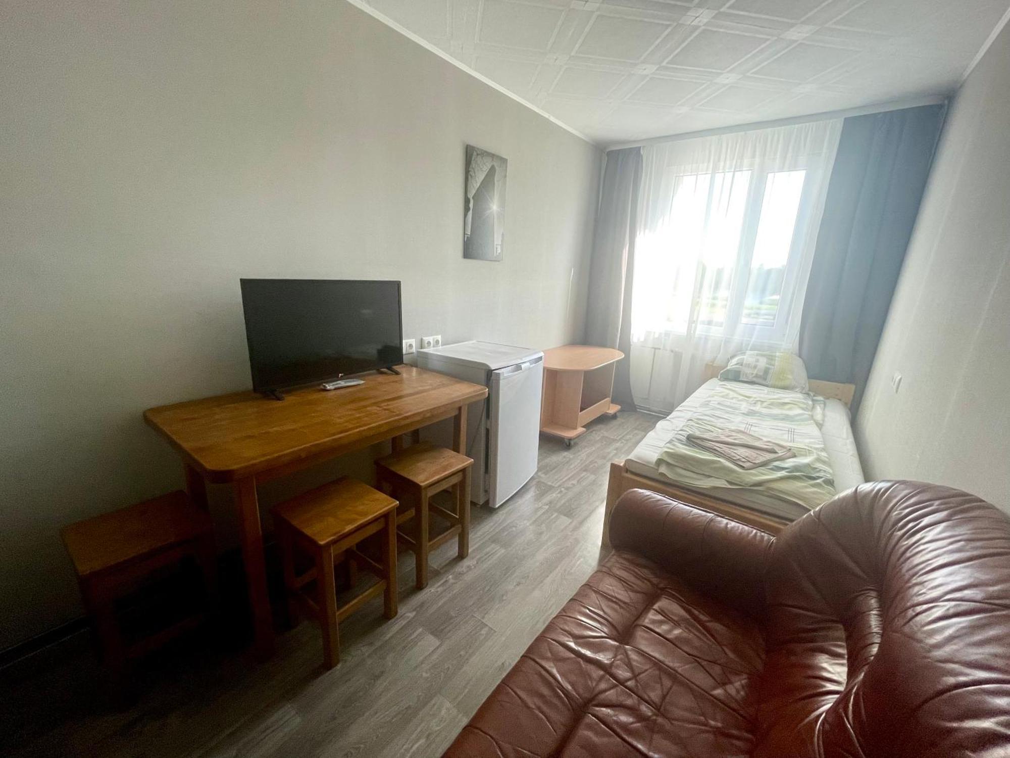 Motel Akva Jelgava Exterior foto